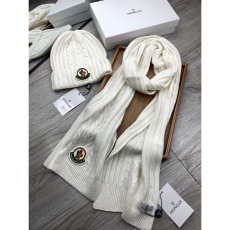 Moncler Caps Scarfs